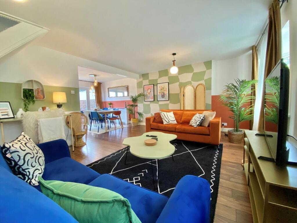 Coventry Huge 4Bed 2Bath Private Parking Nec By Empower Homes Exterior foto